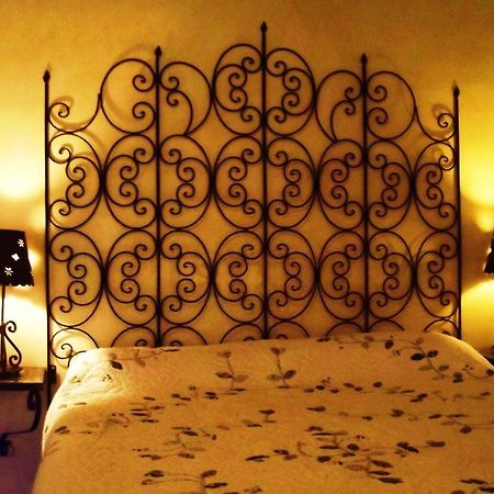 La Maison Aux Volets Bleus Bed and Breakfast Venasque Zewnętrze zdjęcie