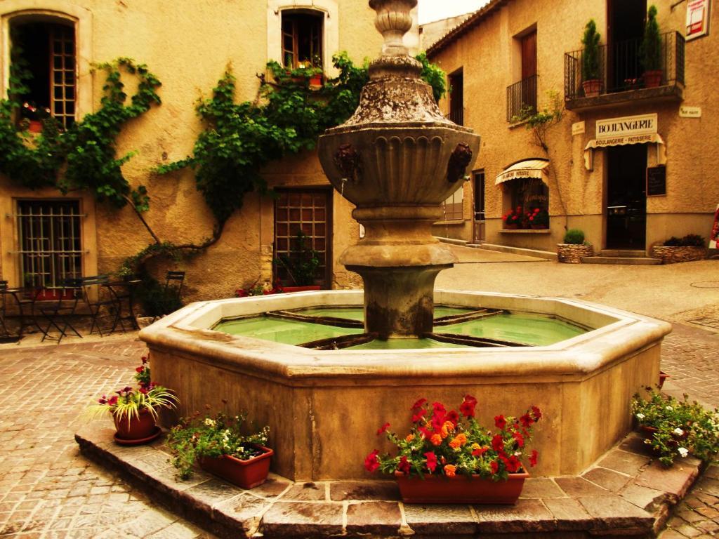 La Maison Aux Volets Bleus Bed and Breakfast Venasque Zewnętrze zdjęcie