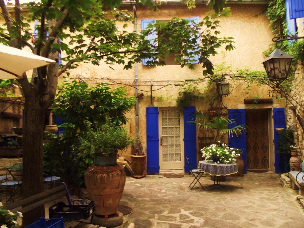 La Maison Aux Volets Bleus Bed and Breakfast Venasque Zewnętrze zdjęcie